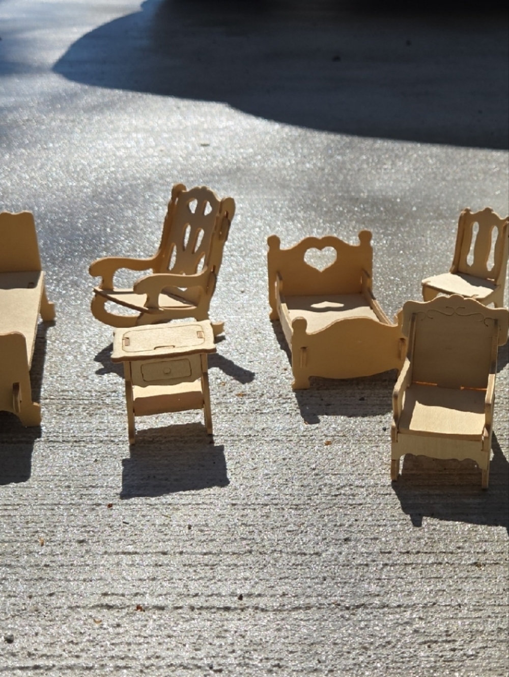 Miniature Wooden Dollhouse Furniture Set - Natural Wood
